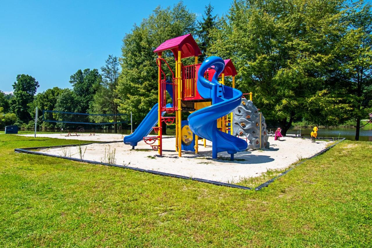 Mount Wilson Hershey Camping Resort Park Model 6 מראה חיצוני תמונה